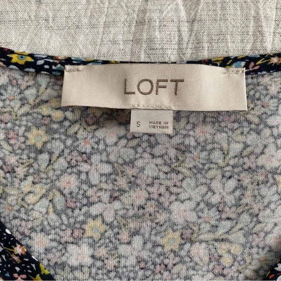 LOFT Floral V Neck Short Sleeve Shirt Blouse Small NWOT BRAND NEW Boho Madewell - Picture 6 of 12